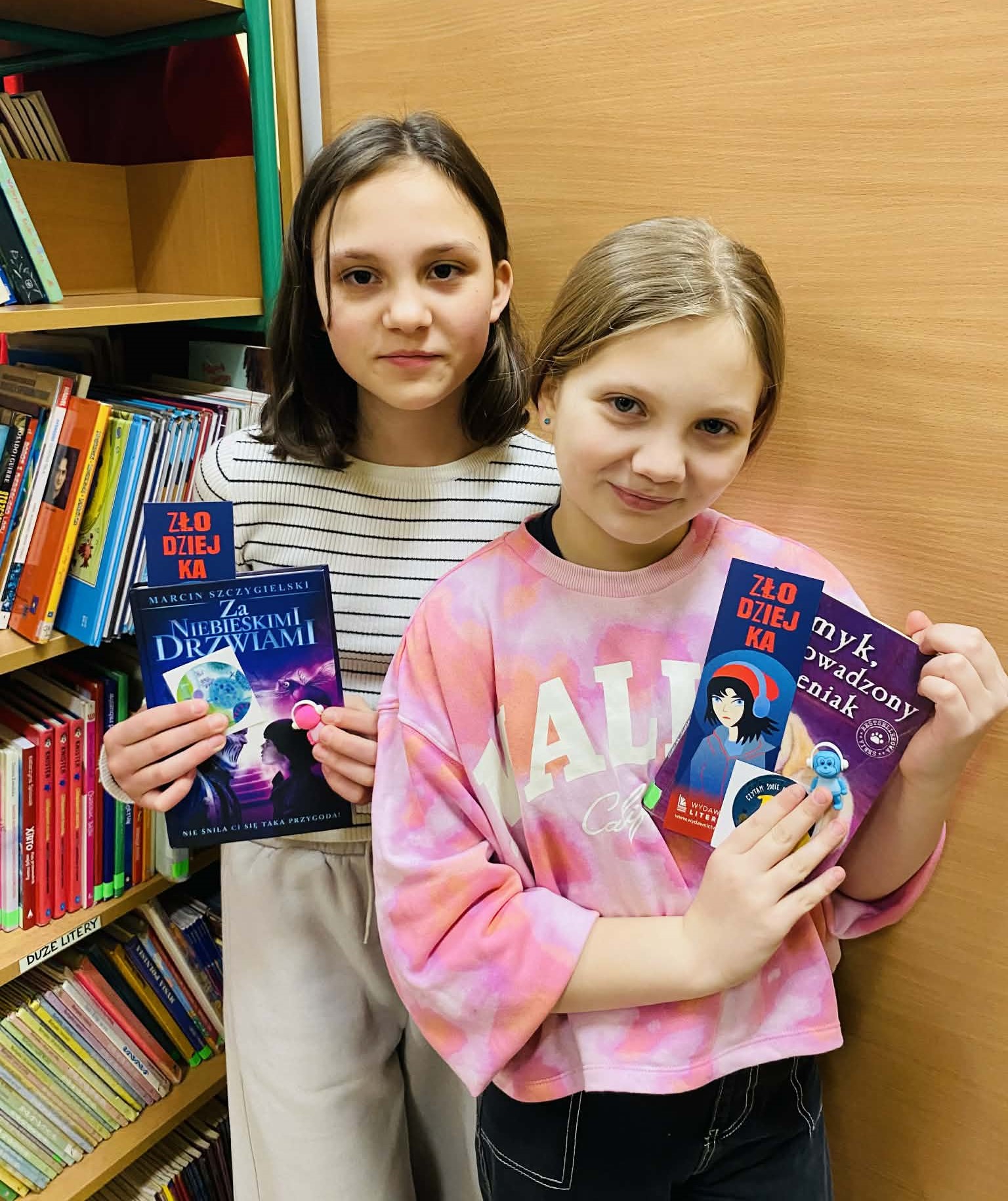 Wielkanocna zabawa czytelnicza w bibliotece szkolnej