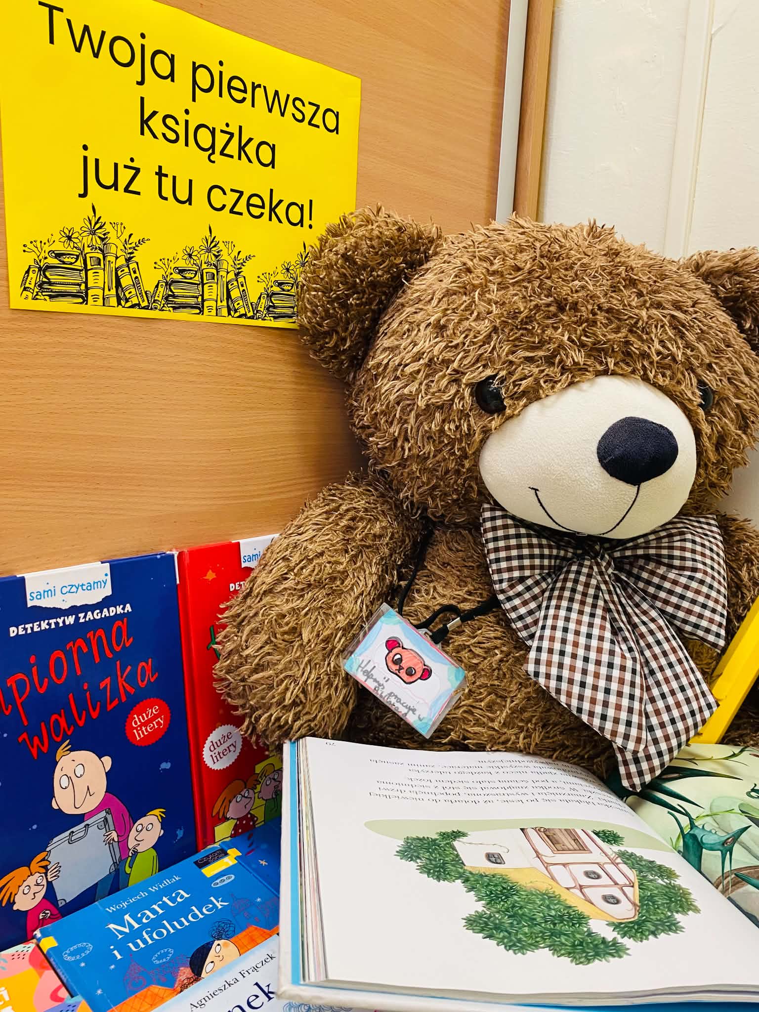 Książka na dobry początek! Pierwszoklasisto — poznaj bibliotekę i weź udział w konkursie