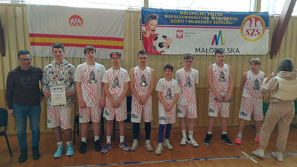 Koszykarze Szkoły Podstawowej nr 1 w Gorlicach – Mistrzami Rejonu