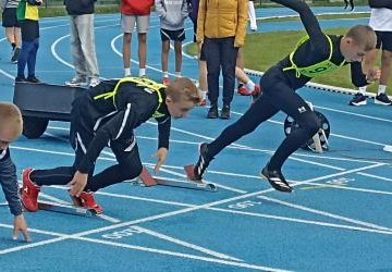 Mistrzostwo SP 1 w Powiatowych Igrzyskach Młodzieży w Lekkoatletyce w biegach na 100m i 300m