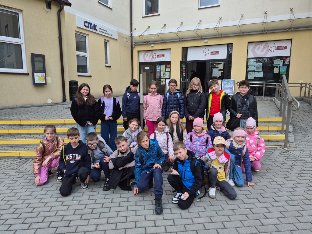 Nauka przez zabawę - wycieczka klasy Ia i IIIb do Generatora Nauki w Jaśle