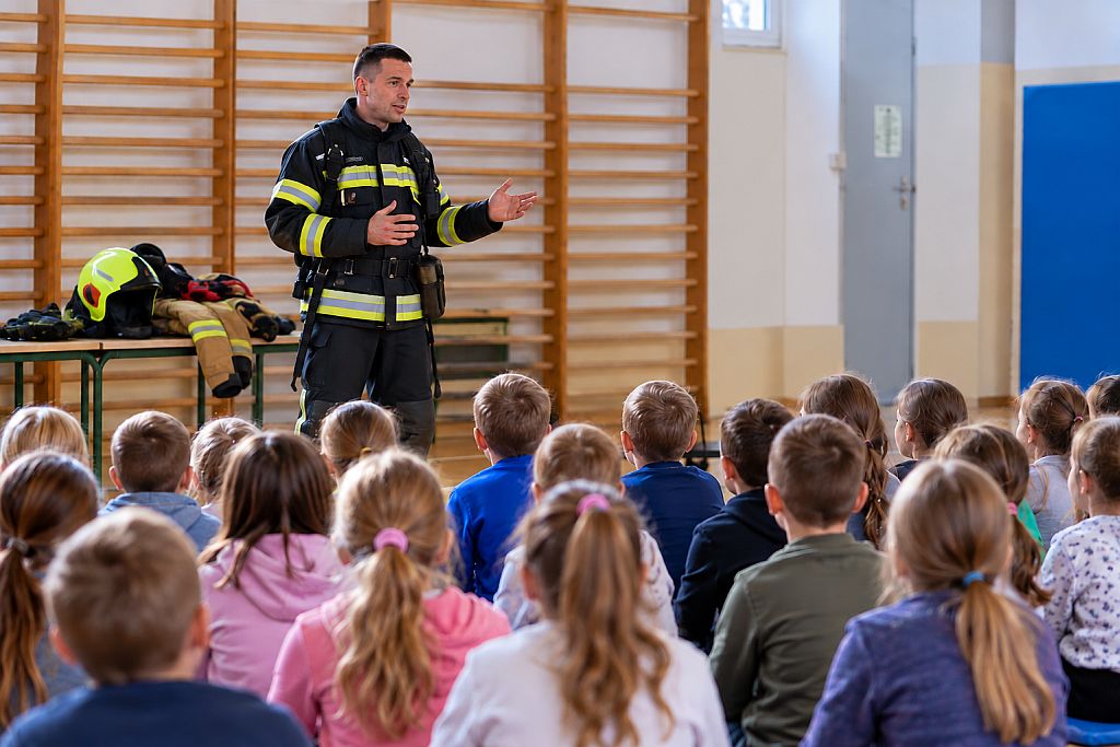 Bezpieczeństwo przede wszystkim – spotkanie ze strażakiem