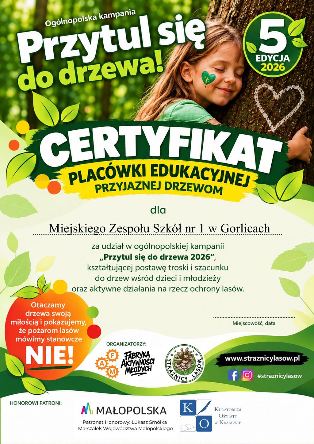 Dzień Drzewa w naszej szkole - „Przytul się do drzewa”