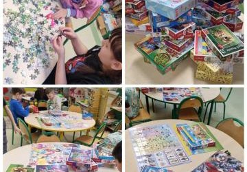Obchody Dnia Klocków LEGO i Dnia Puzzli w świetlicy szkolnej